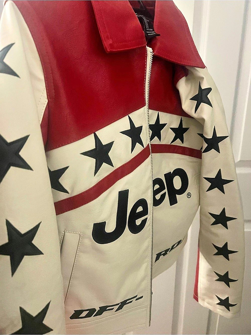 Jeep 4x4 Red & Cream leather Jacket Like New